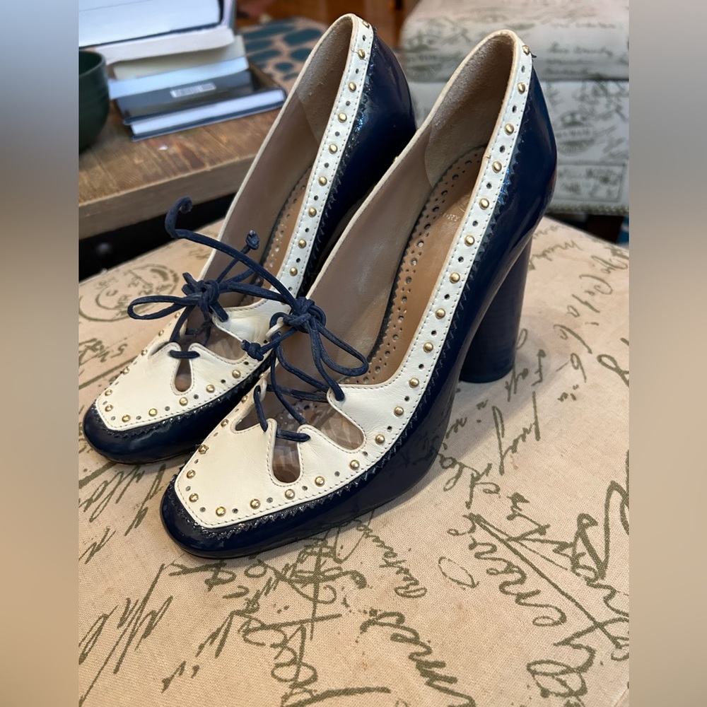 Leather Tory Burch Nautical style patent leather stacked heel lace up shoes 7.5